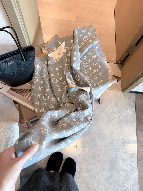 ブランドマフラー細部ディテール